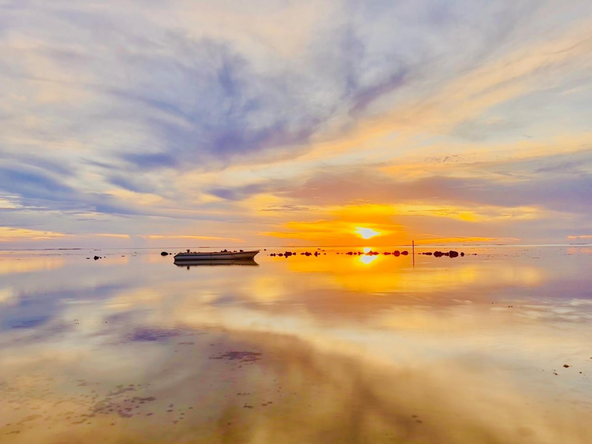 Niu Beach Hotel Moorea Luaran gambar